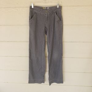 Mountain hardwear gray pants size 2/32.
